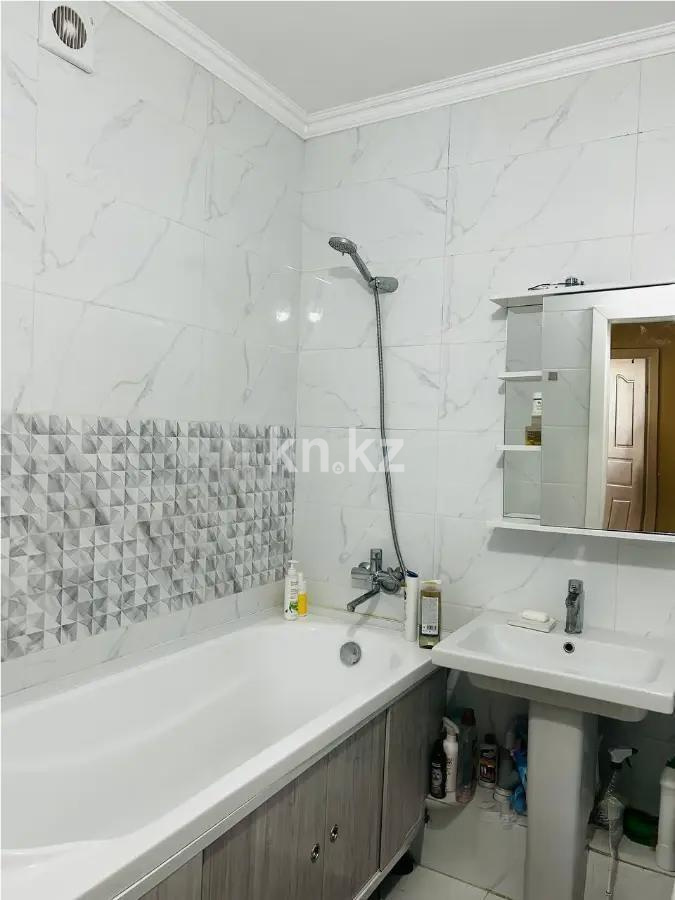 Продажа 1-комнатной квартиры, 45 м², пр. Райымбека, дом  245 в Алматы - фото 3