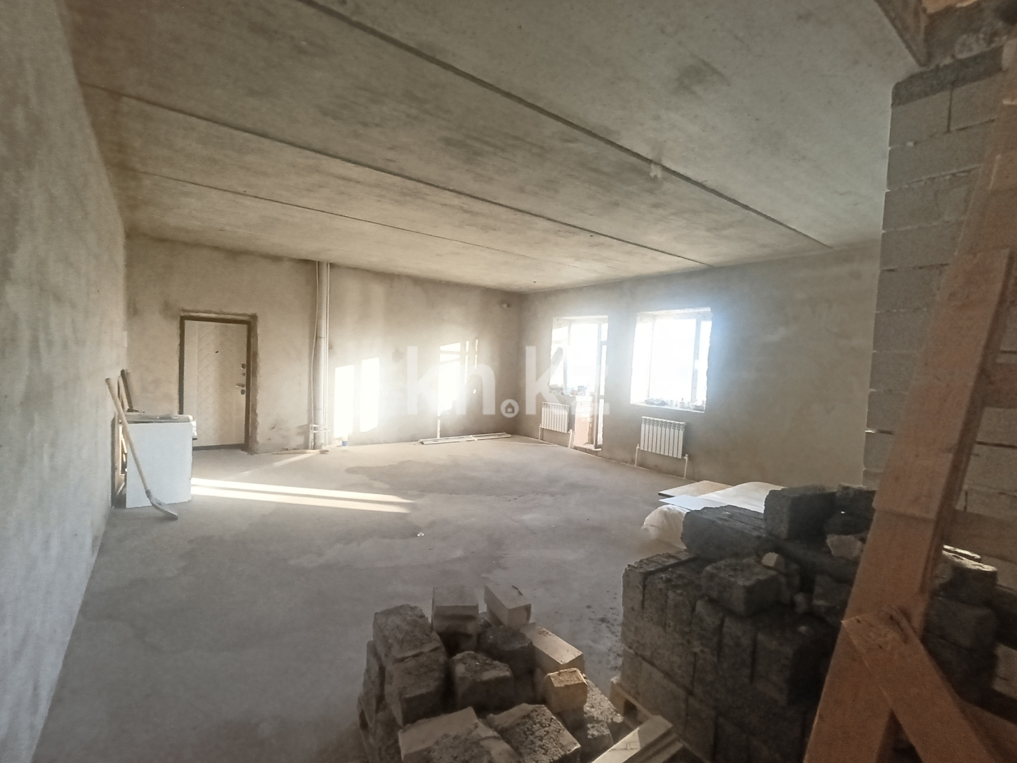 Продажа 4-комнатной квартиры, 120 м² - Продажа четырехкомнатных квартир в Караганде фото 2 из 10