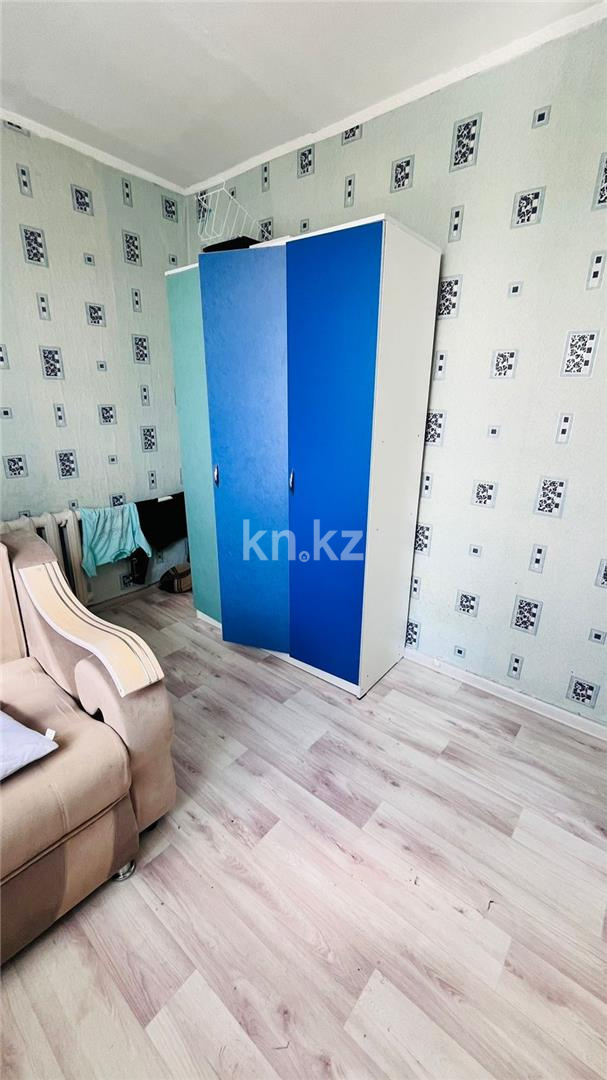 Продажа 4-комнатной квартиры, 63 м², мкр-н 14 - Продажа квартир в Караганде фото 11 из 19