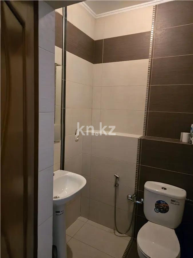 Продажа 2-комнатной квартиры, 84 м², ул. Сатпаева, дом  9б в Алматы - фото 5