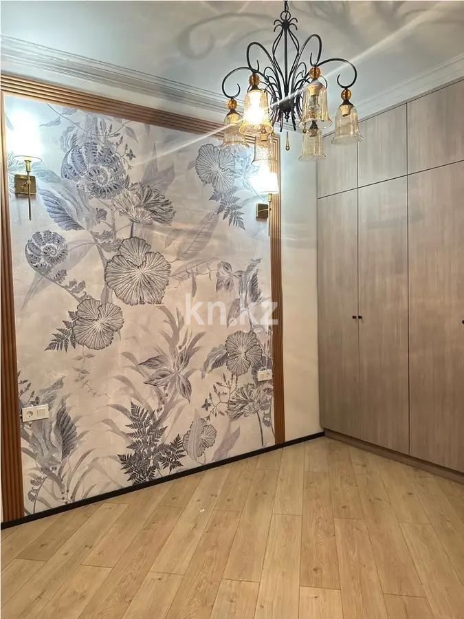 Продажа 3-комнатной квартиры, 69 м², ул. Калдаякова, дом  44 в Астане - фото 2