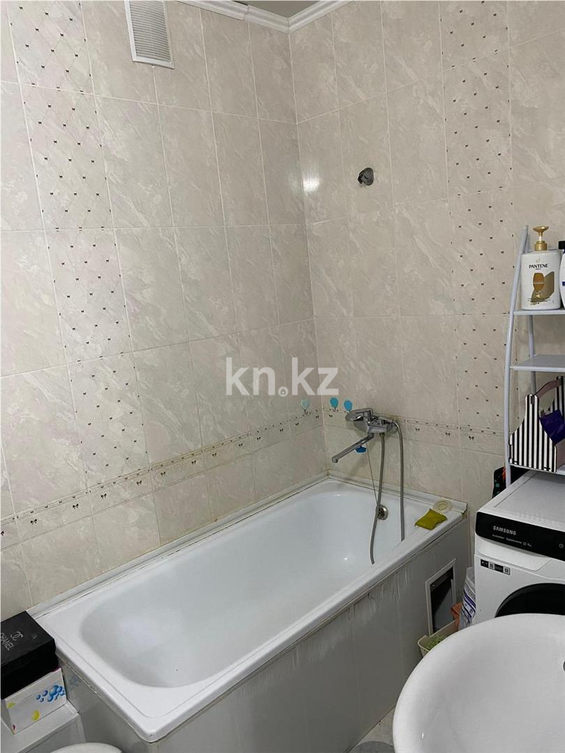 Продажа 3-комнатной квартиры, 80 м², ул. Сарыарка - Продажа квартир в Караганде фото 8 из 10