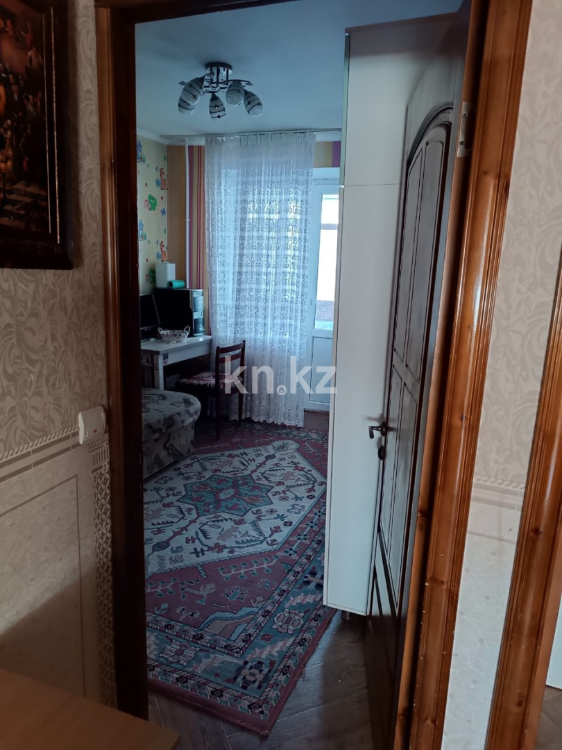 Продажа 4-комнатной квартиры, 100 м², ул. Бакинская - Продажа  четырехкомнатных квартир в Караганде фото 21 из 34