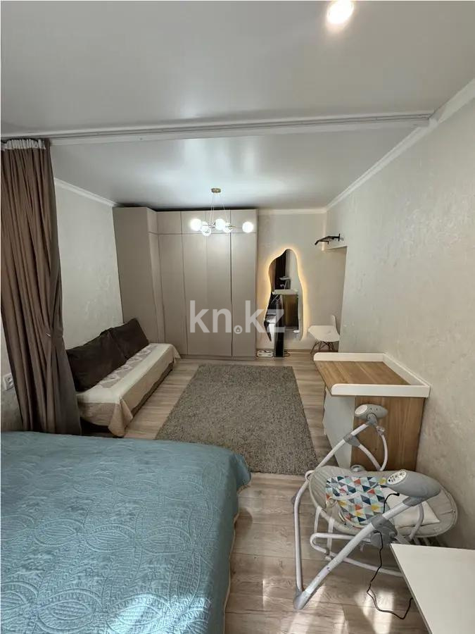 Продажа 1-комнатной квартиры, 33 м², мкр-н Аксай-5, дом  7 - Продажа  однокомнатных квартир в Алматы без посредников фото 1 из 3