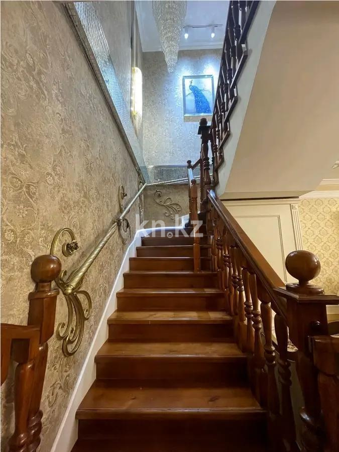 Продажа 8-комнатной квартиры, 300 м², ул. Иманова, дом  7 - Продажа квартир в Астане фото 4 из 5