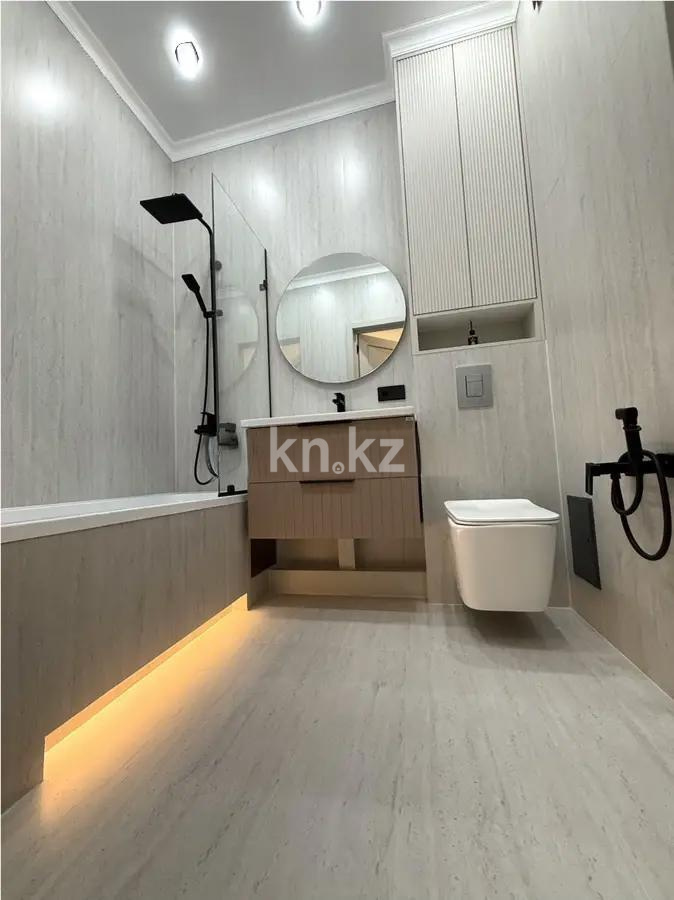 Продажа 3-комнатной квартиры, 67 м², ул. Е-15, дом  13 в Астане - фото 4