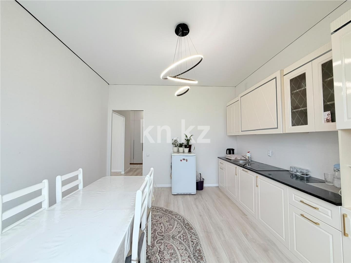 Продажа 3-комнатной квартиры, 98.5 м² в Астане - фото 8