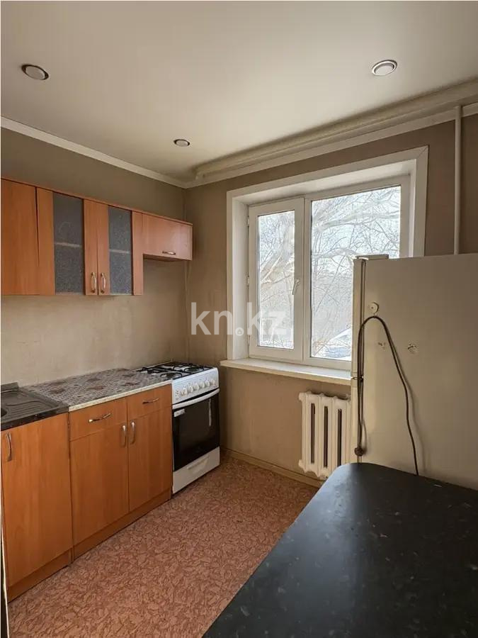 Продажа 2-комнатной квартиры, 44 м², 16 мкр., дом  3 в Караганде - фото 3