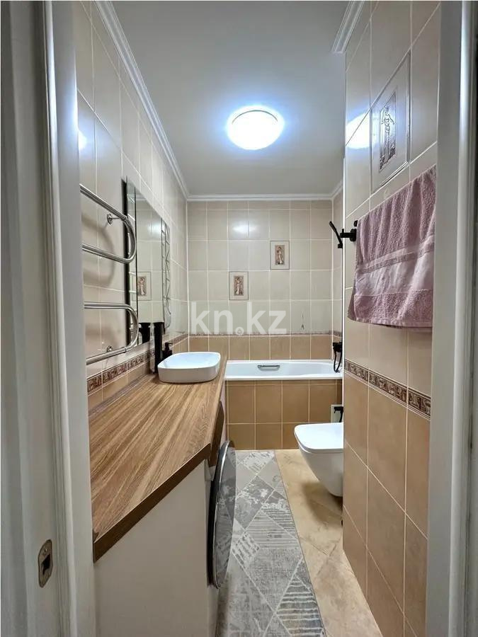 Продажа 2-комнатной квартиры, 80 м², мкр-н Жетысу-3, дом  55 в Алматы - фото 4