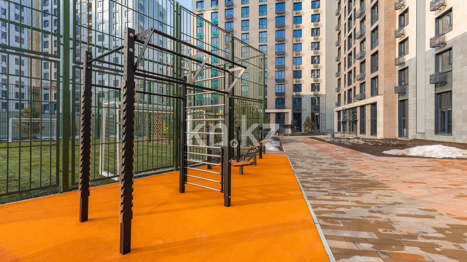 Продажа 2-комнатной квартиры, 74.1 м², ул. Тургута Озала, дом  194 в Алматы - фото 21