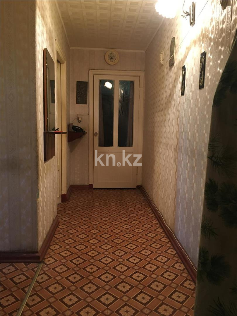 Продажа 3-комнатной квартиры, 59 м², мкр-н 6 - Продажа  трехкомнатных квартир в Караганде с фото фото 15 из 18