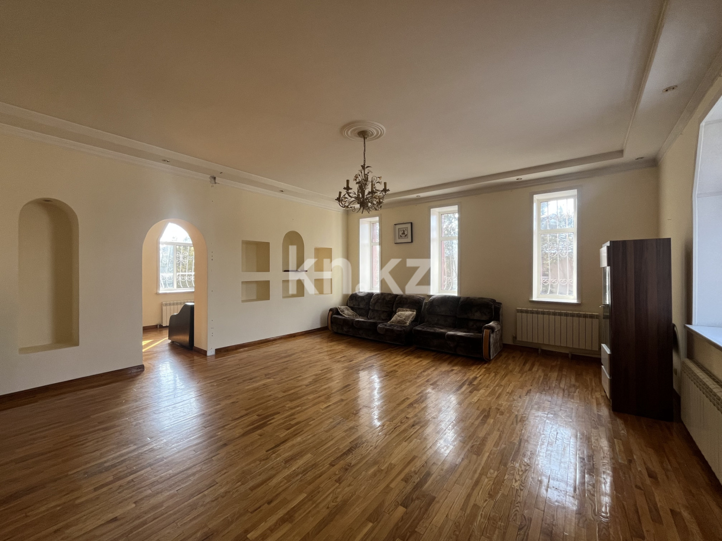 Продажа 8-комнатного дома, 450 м² в Астане - фото 2