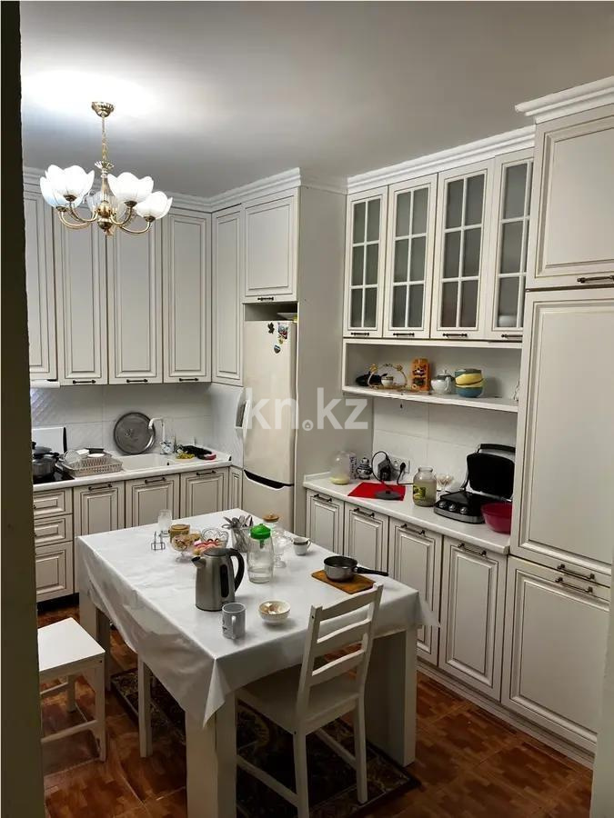 Продажа 3-комнатной квартиры, 110 м², ул. Достык, дом  5 в Астане - фото 2