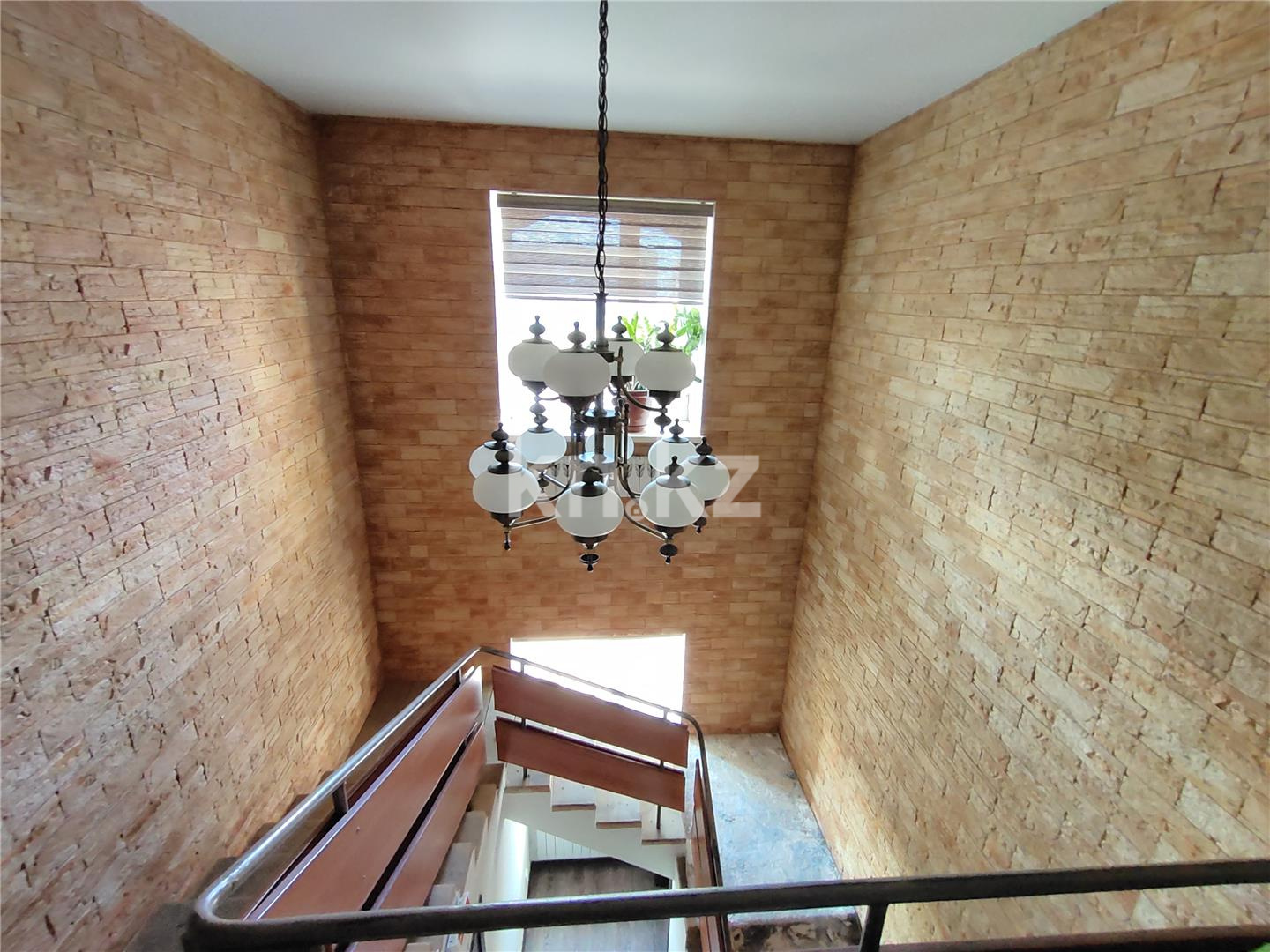 Продажа 3-комнатной квартиры, 148 м², мкр-н Голубые Пруды в Караганде - фото 16