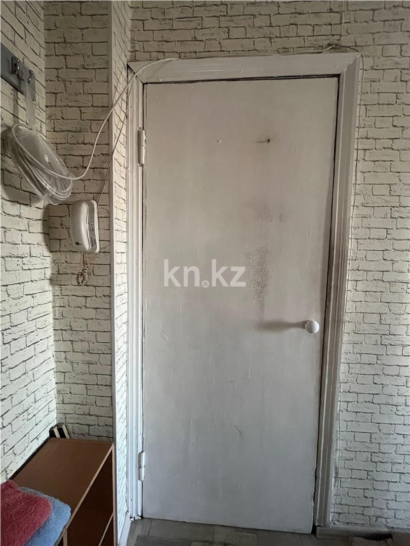 Продажа 2-комнатной квартиры, 42 м², мкр-н 12 в Караганде - фото 9