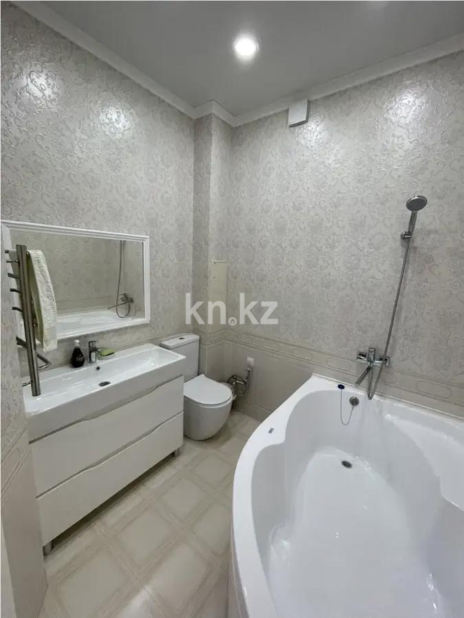 Продажа 4-комнатной квартиры, 130 м², ул. Ондасынова, дом  8 - Продажа  четырехкомнатных квартир в Караганде без посредников фото 5 из 7