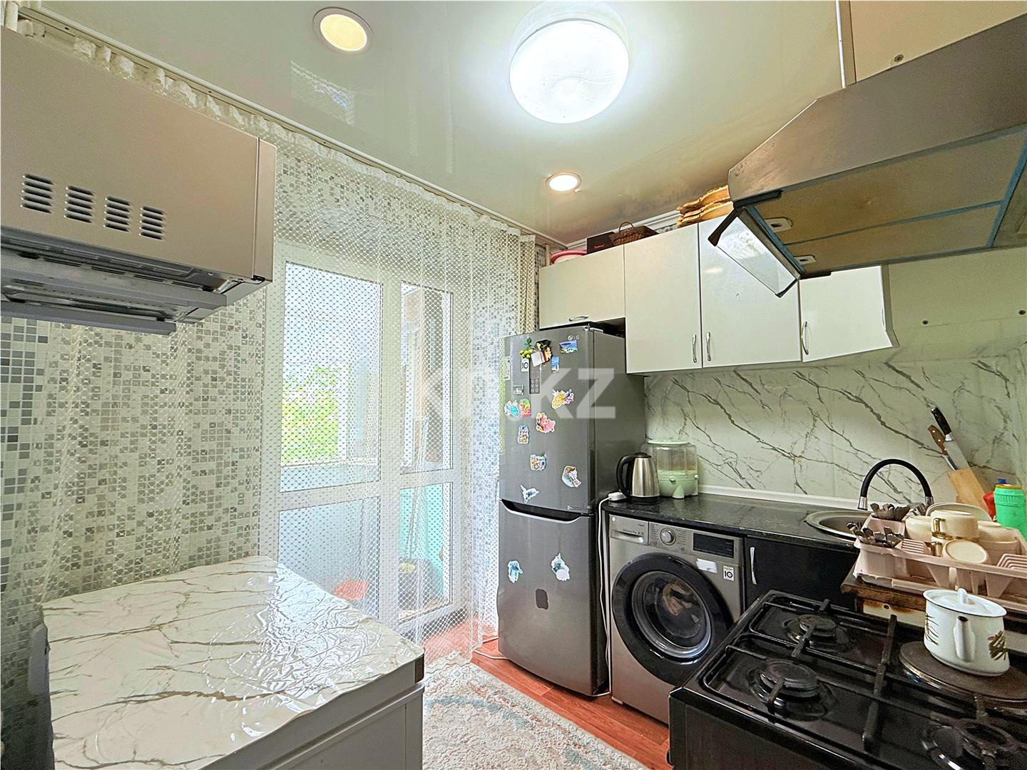 Продажа 3-комнатной квартиры, 54 м², ул. 6-й мик-н в Темиртау - фото 5