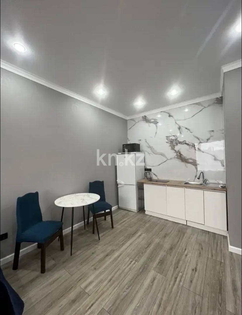 Аренда 2-комнатной квартиры, 41 м² в Астане