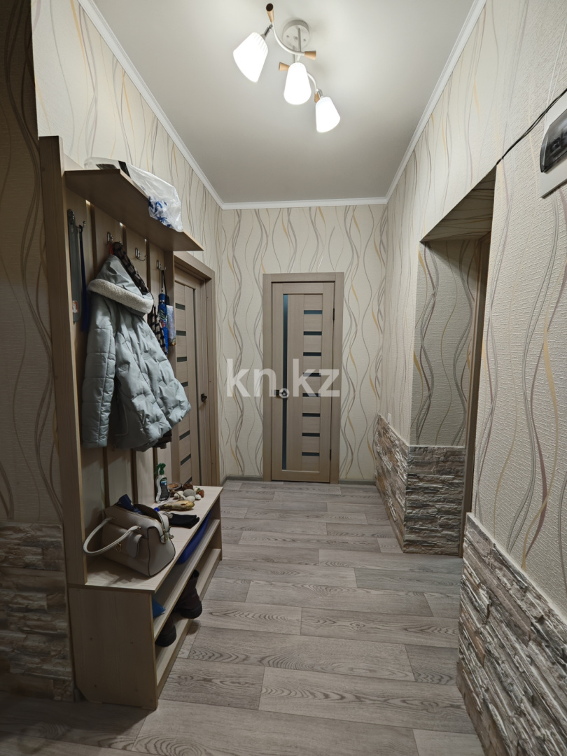 Продажа 2-комнатной квартиры, 54 м², ул. Нурмагамбетова, дом  34 - Продажа  двухкомнатных квартир в Усть-Каменогорске фото 6 из 11