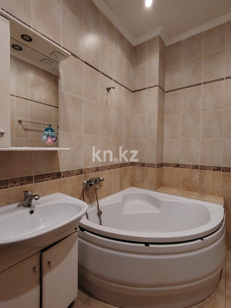 Аренда 2-комнатной квартиры, 70 м², ул. Сарайшык, дом  40 - Аренда  двухкомнатных квартир помесячно в Астане с фото фото 13 из 16