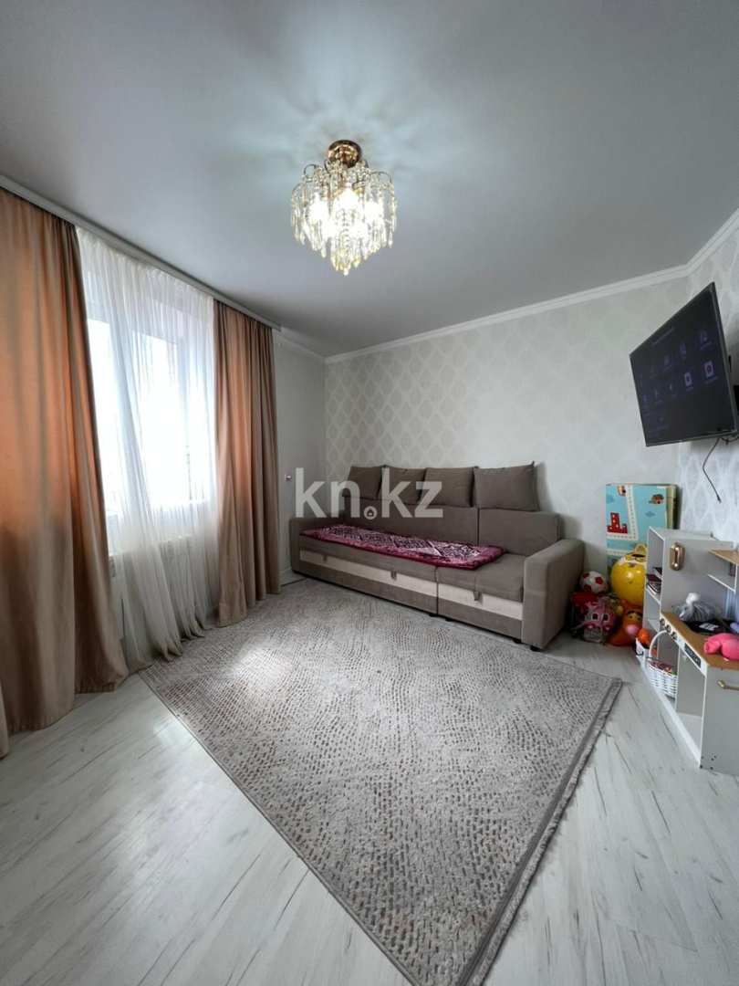 Продажа 2-комнатной квартиры, 50 м², ул. Гапеева, дом  19/4 - Продажа квартир в Караганде фото 1 из 6
