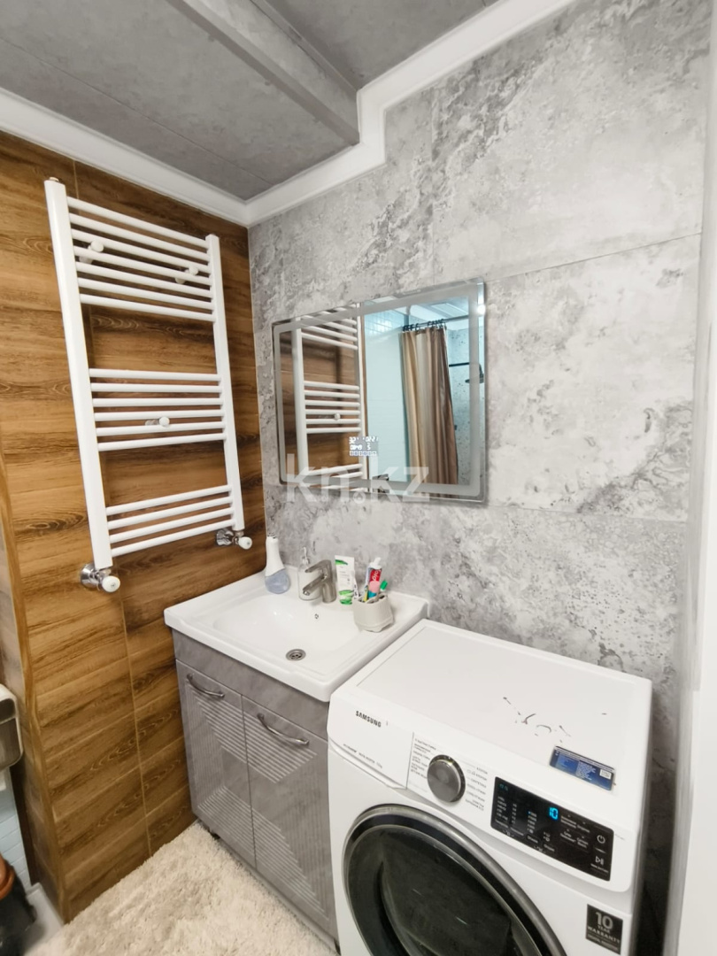 Продажа 2-комнатной квартиры, 65.8 м², Аккент, дом  56 - ул. Байысова в Алматы - фото 19