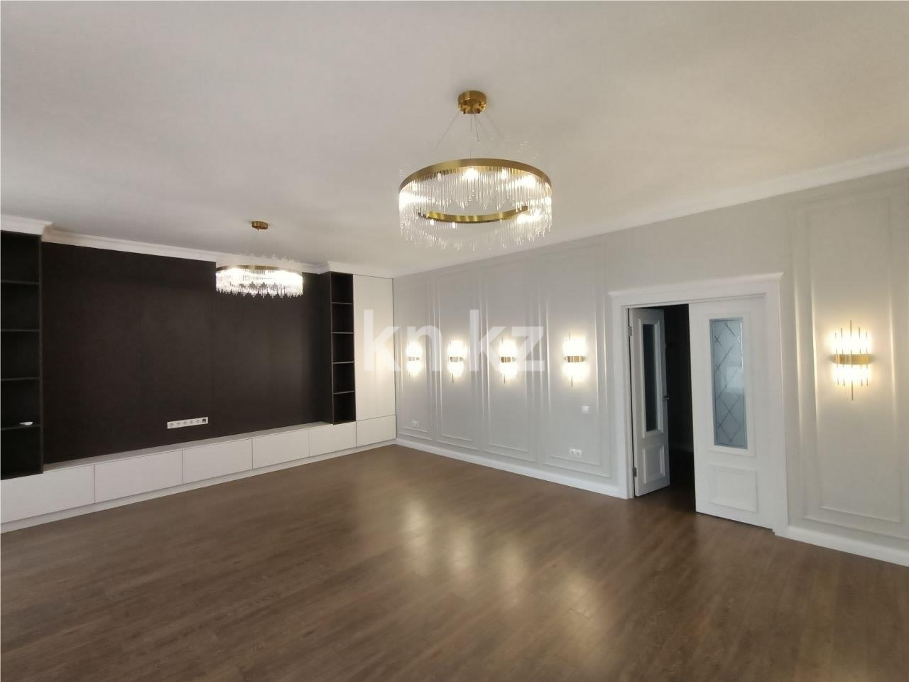 Продажа 4-комнатной квартиры, 210 м² в Астане - фото 5