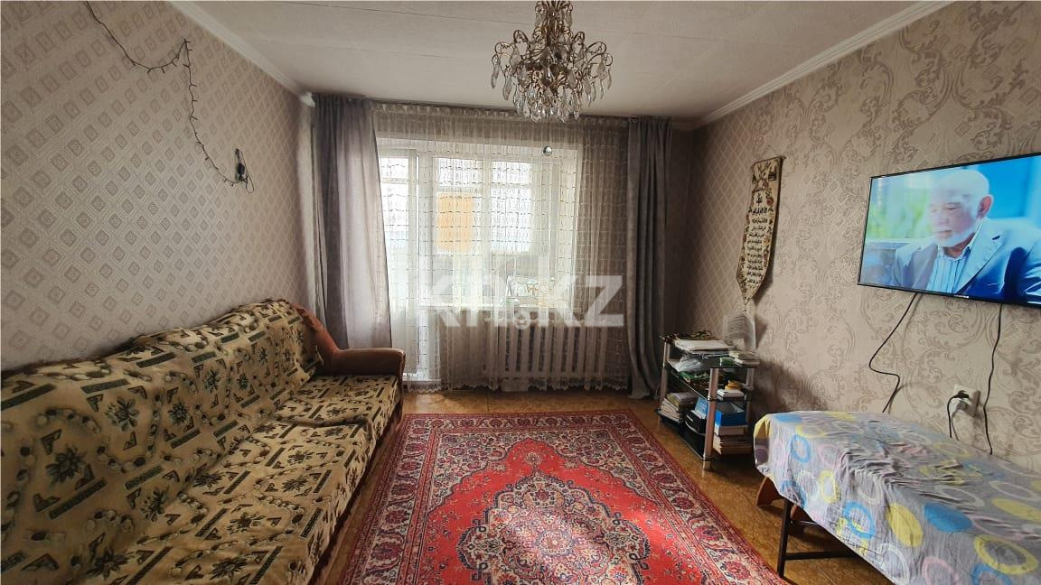 Продажа 2-комнатной квартиры, 49 м², мкр-н Восток-3 - Продажа квартир в Караганде фото 1 из 9