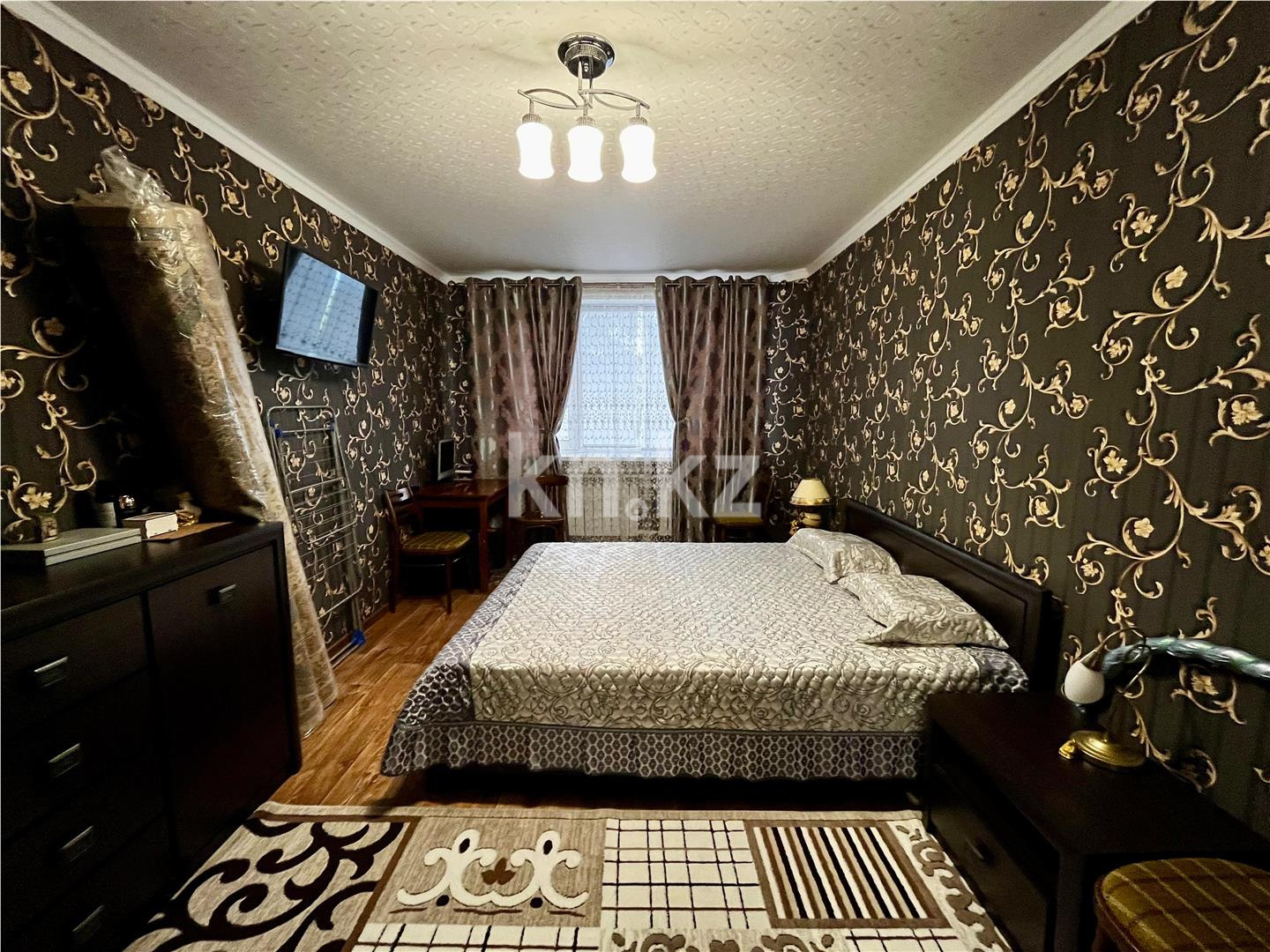 Продажа 3-комнатной квартиры, 61 м², мкр-н 19 в Караганде - фото 4