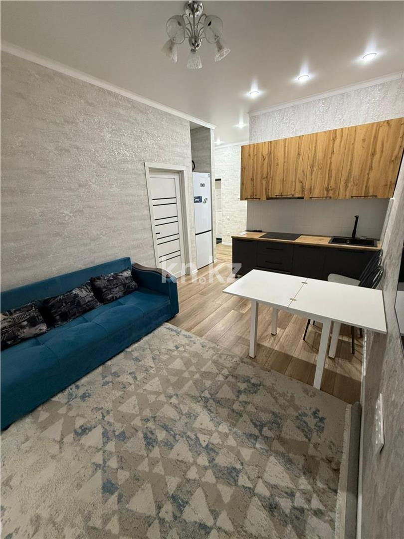 Продажа 1-комнатной квартиры, 40 м², ул. Момышулы - Продажа квартир в Караганде фото 2 из 14