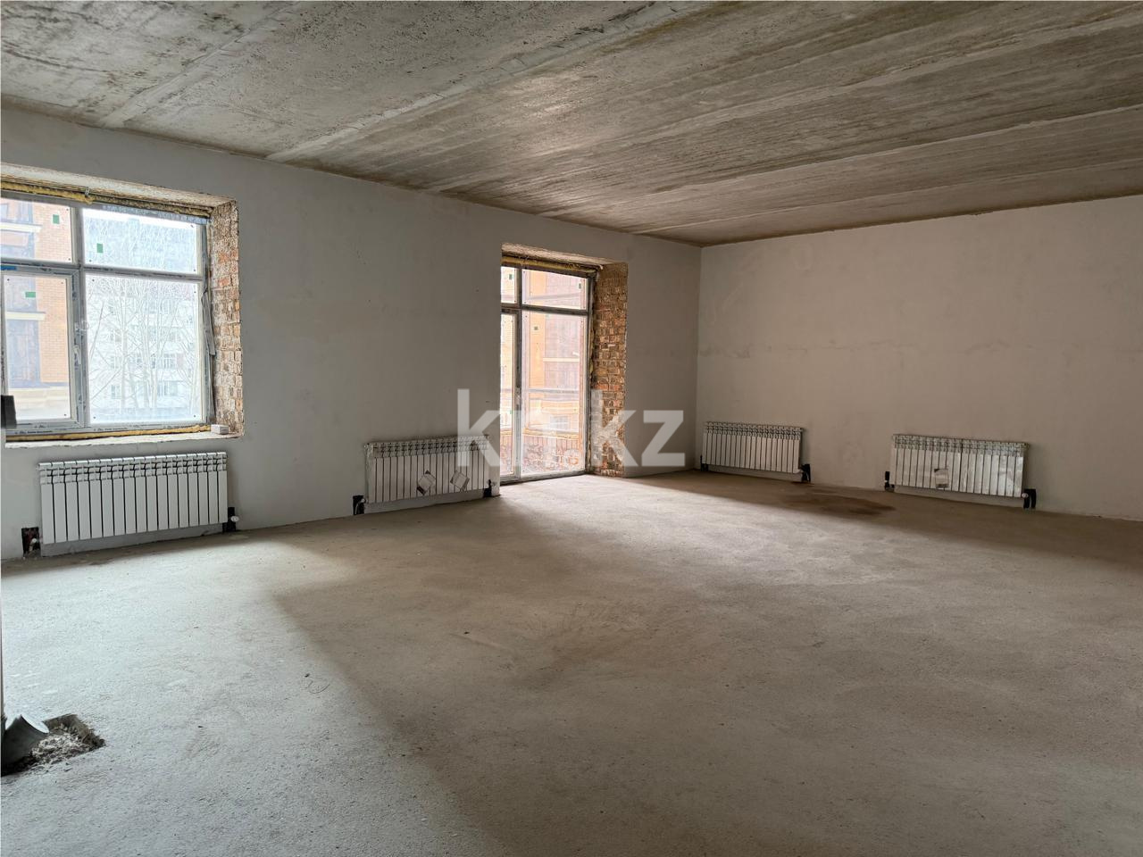 Продажа 4-комнатной квартиры, 114 м² - Продажа четырехкомнатных квартир в Караганде фото 1 из 9