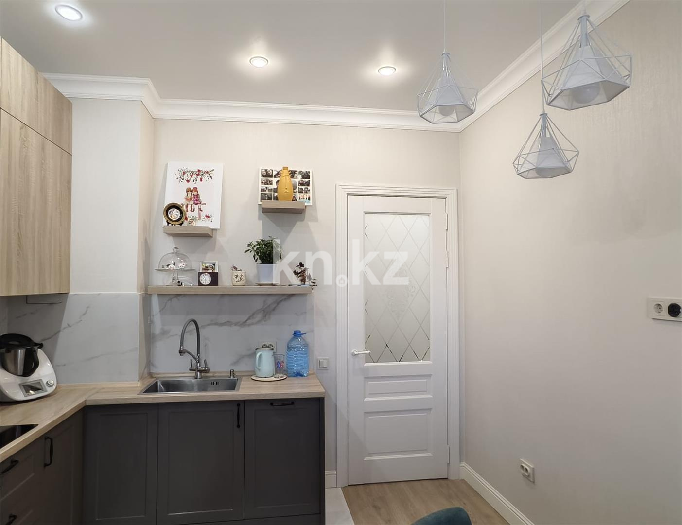 Продажа 2-комнатной квартиры, 64.4 м², ул. Аманжолова в Астане - фото 5