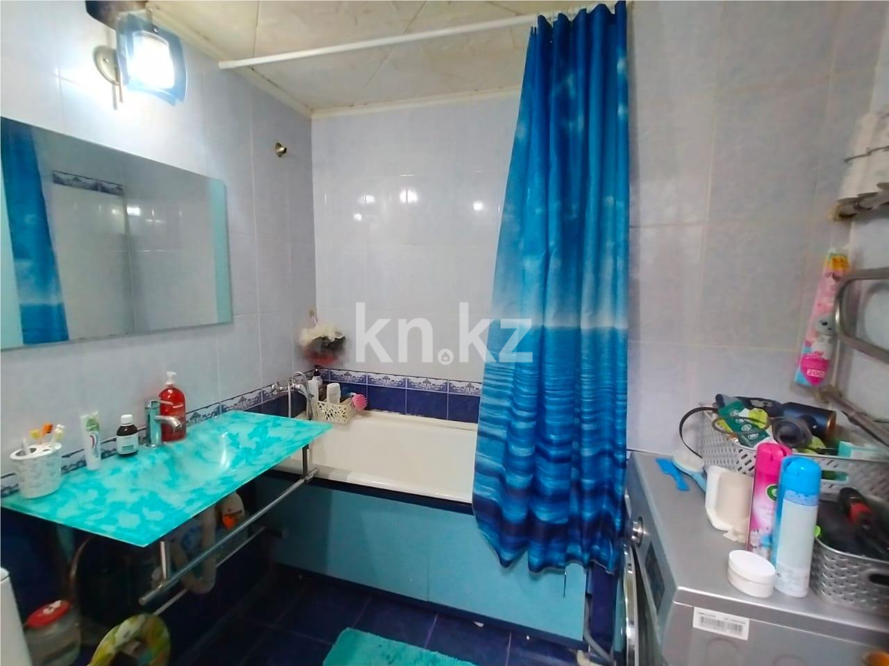 Продажа 3-комнатной квартиры, 59.5 м², ул. Петрова - Продажа квартир в Астане фото 1 из 12