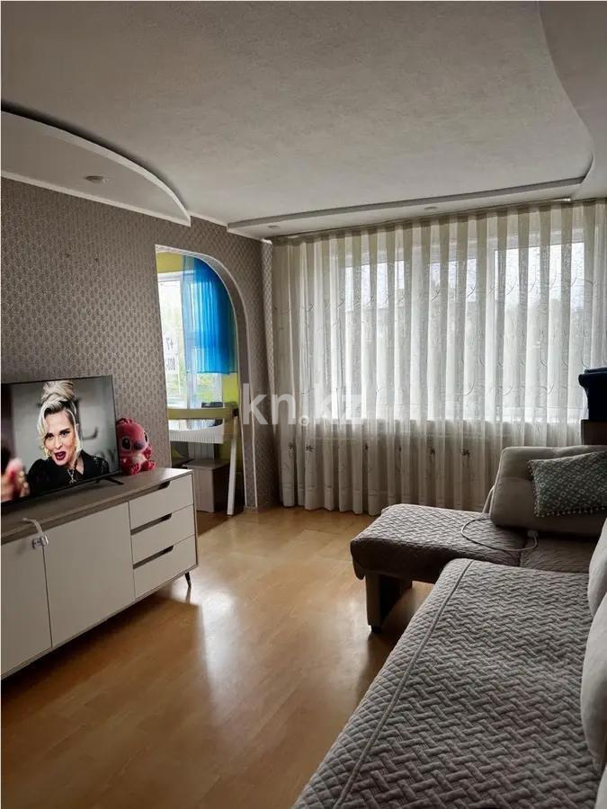 Продажа 3-комнатной квартиры, 60 м², ул. Абая, дом  82/2 - Продажа квартир в Темиртау фото 1 из 4