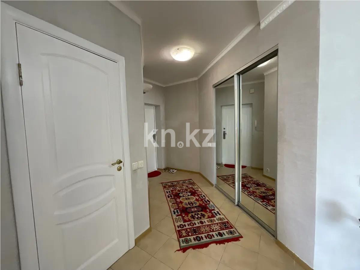 Продажа 2-комнатной квартиры, 70 м² - Аренда квартир помесячно в Семее фото 1 из 5