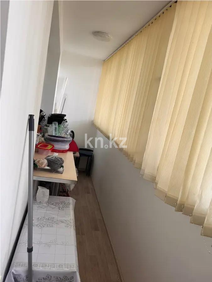 Продажа 3-комнатной квартиры, 69 м², ул. Потанина (Защитная), дом  103/3 в Караганде - фото 6