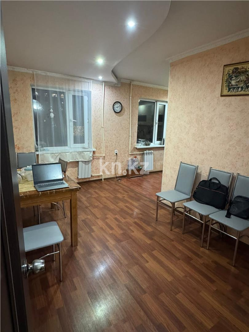 Продажа 4-комнатной квартиры, 61 м² - Продажа квартир в Казахстане - страница 2 фото 7 из 12