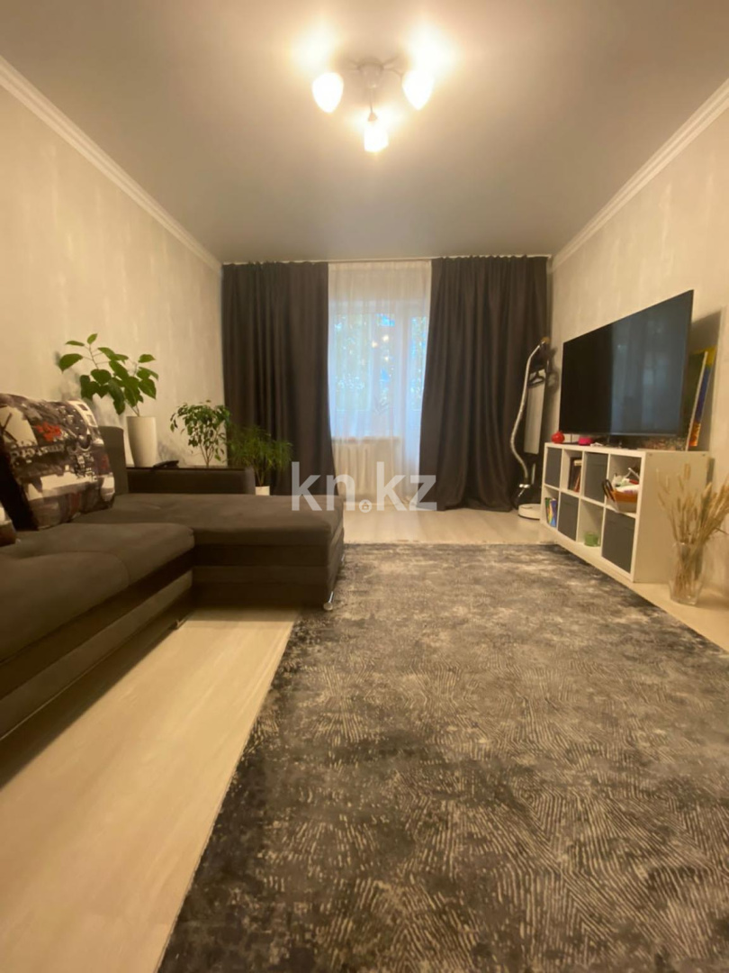 Продажа 1-комнатной квартиры, 30 м², ул. Жангельдина, дом  32 - Республики - Продажа квартир в Астане фото 1 из 6