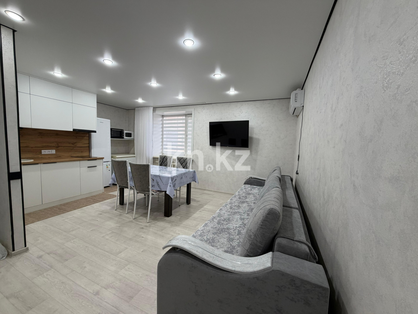 Продажа 2-комнатной квартиры, 54 м² в Караганде