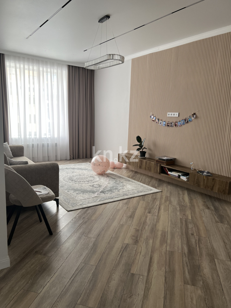 Продажа 3-комнатной квартиры, 93.6 м², ул. Таттимбета, дом  33/10 - Продажа квартир в новостройках Караганды без посредников фото 3 из 11