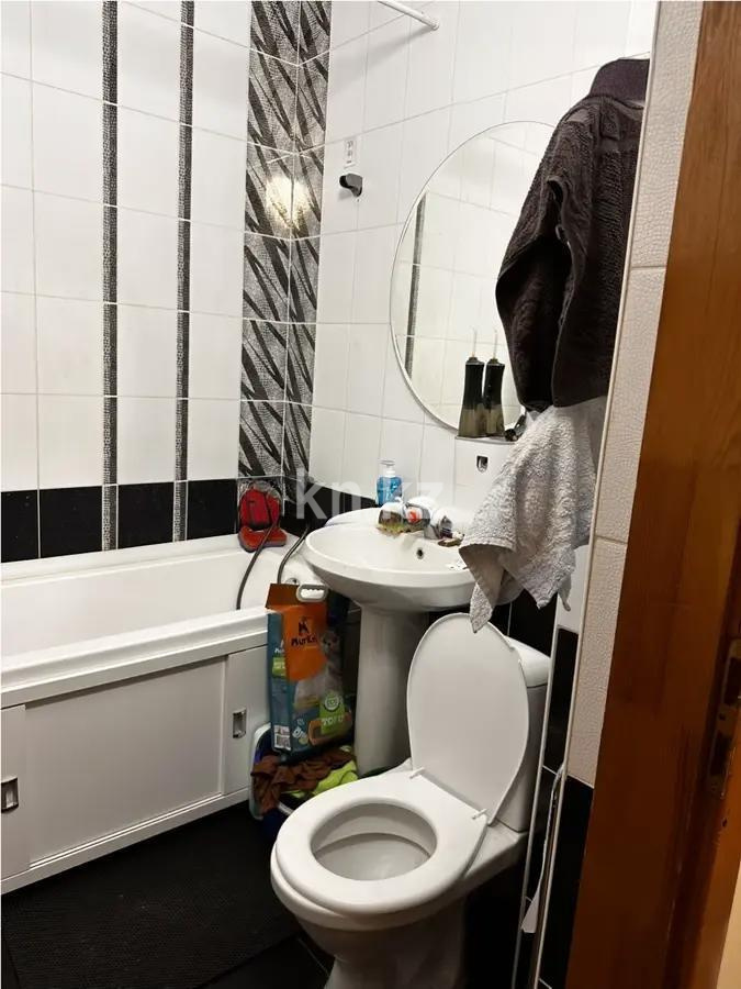 Продажа 2-комнатной квартиры, 56 м², мкр-н Аксай-2, дом  36 в Алматы - фото 4