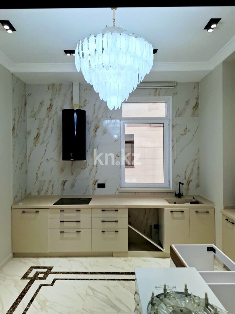 Продажа 4-комнатной квартиры, 142 м² в Алматы - фото 15