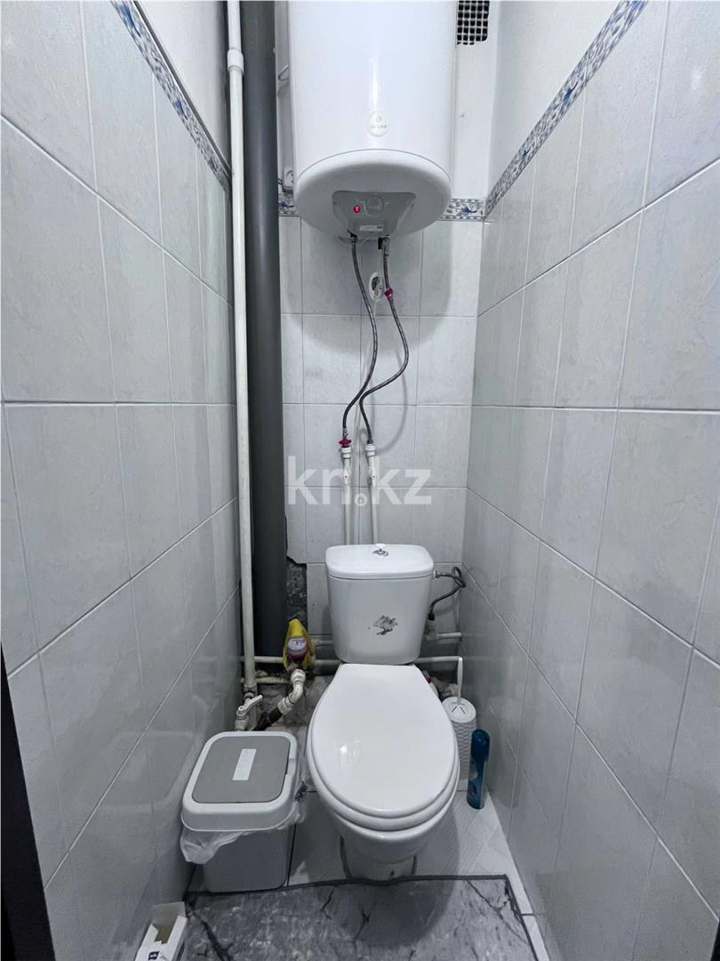 Продажа 2-комнатной квартиры, 54 м², мкр-н Голубые Пруды - Продажа  двухкомнатных квартир в Караганде фото 11 из 13