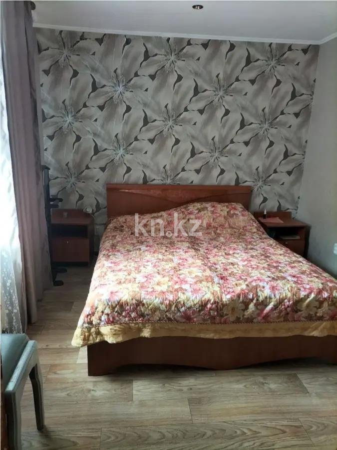 Продажа 3-комнатной квартиры, 58 м², мкр-н Восток-3, дом  8 в Караганде - фото 2