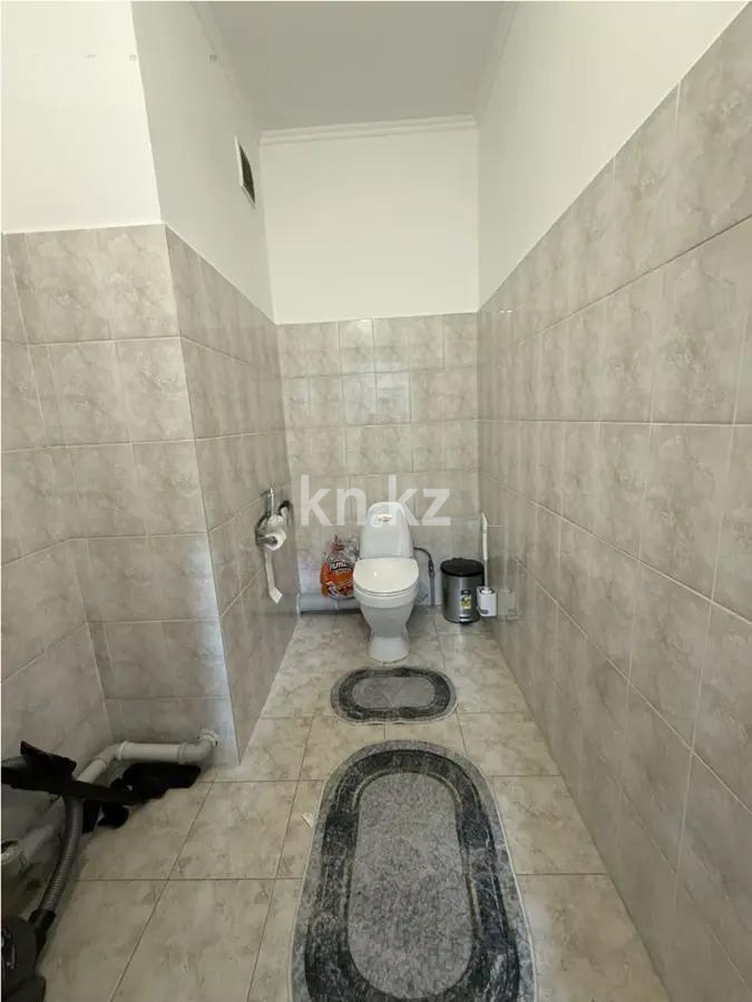 Продажа 2-комнатной квартиры, 77 м², мкр-н Аксай-4, дом  121 в Алматы - фото 5