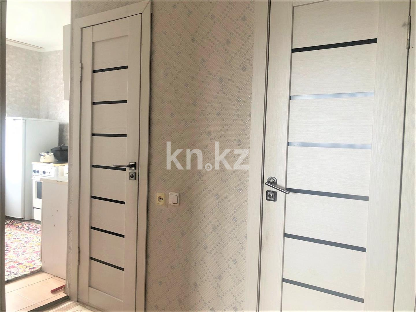 Продажа 1-комнатной квартиры, 36 м², мкр-н Гульдер-1, дом  15 в Караганде - фото 8