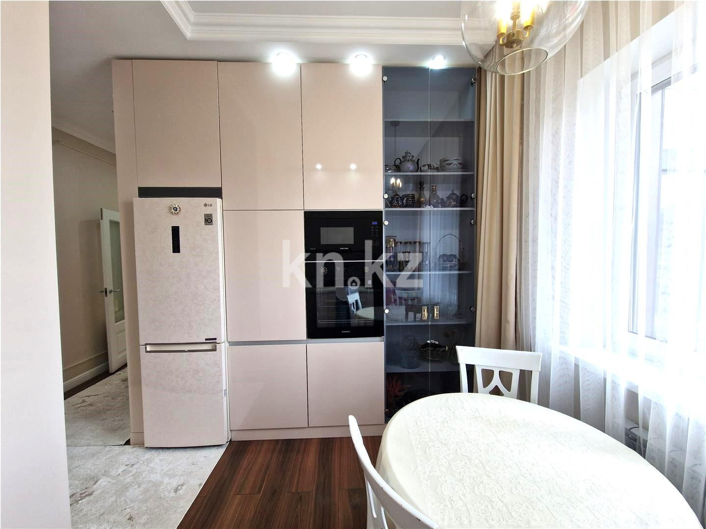 Продажа 3-комнатной квартиры, 75 м², пр. Шахтеров - Продажа квартир в Караганде фото 11 из 21