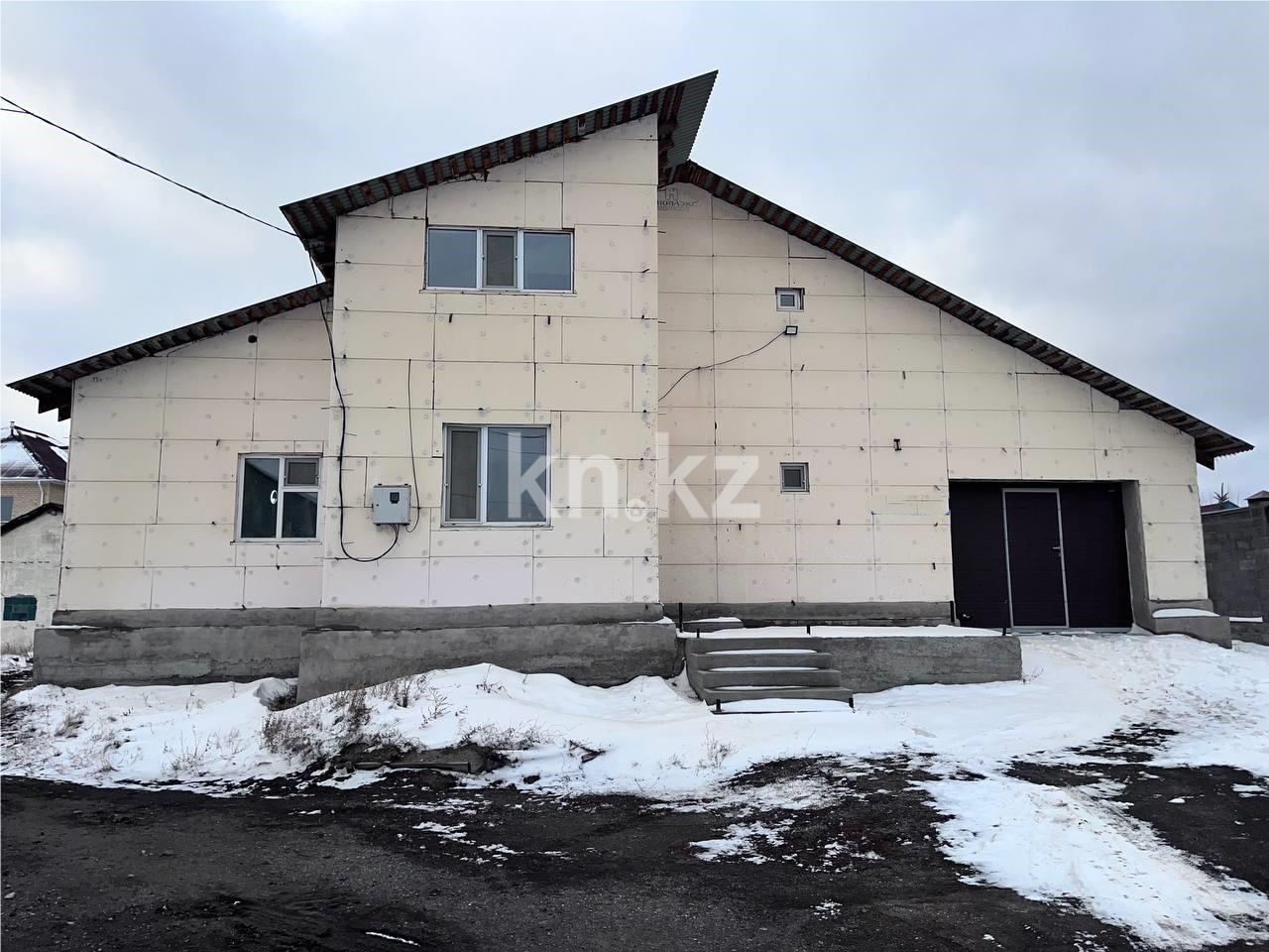 Продажа 4-комнатного дома, 222.9 м², ул. Елебекова - Продажа домов и коттеджей в Караганде фото 47 из 67