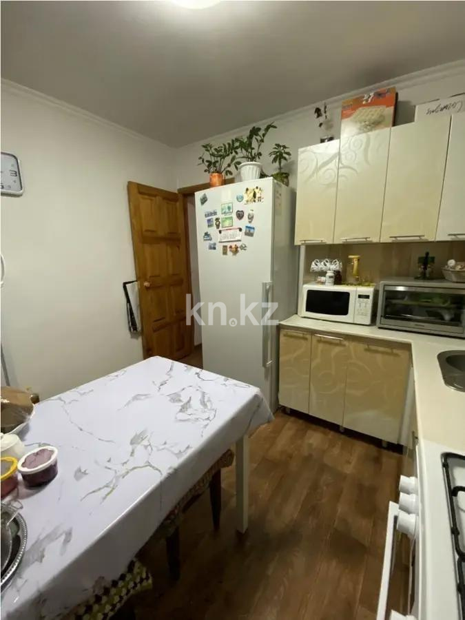 Продажа 3-комнатной квартиры, 68 м² - Продажа трехкомнатных квартир от собственников в Караганде - страница 2 фото 4 из 7