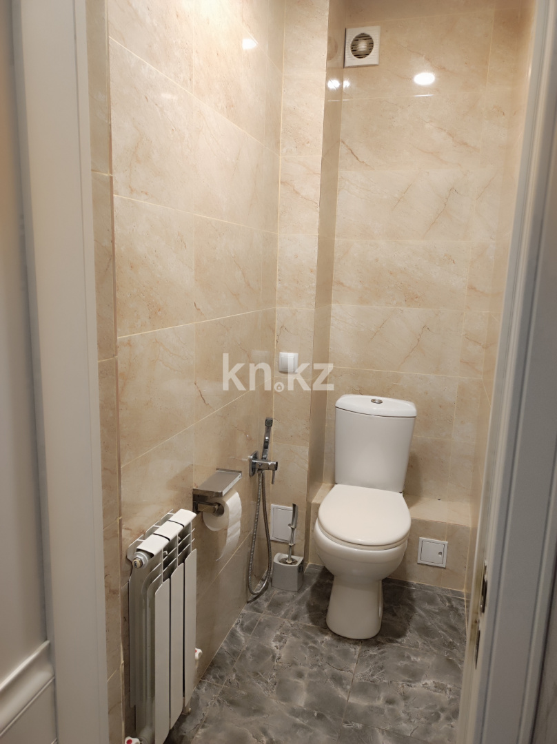 Продажа 3-комнатной квартиры, 80 м², ул. Сатыбалдина, дом  4/1 - Продажа  трехкомнатных квартир в Караганде фото 7 из 8